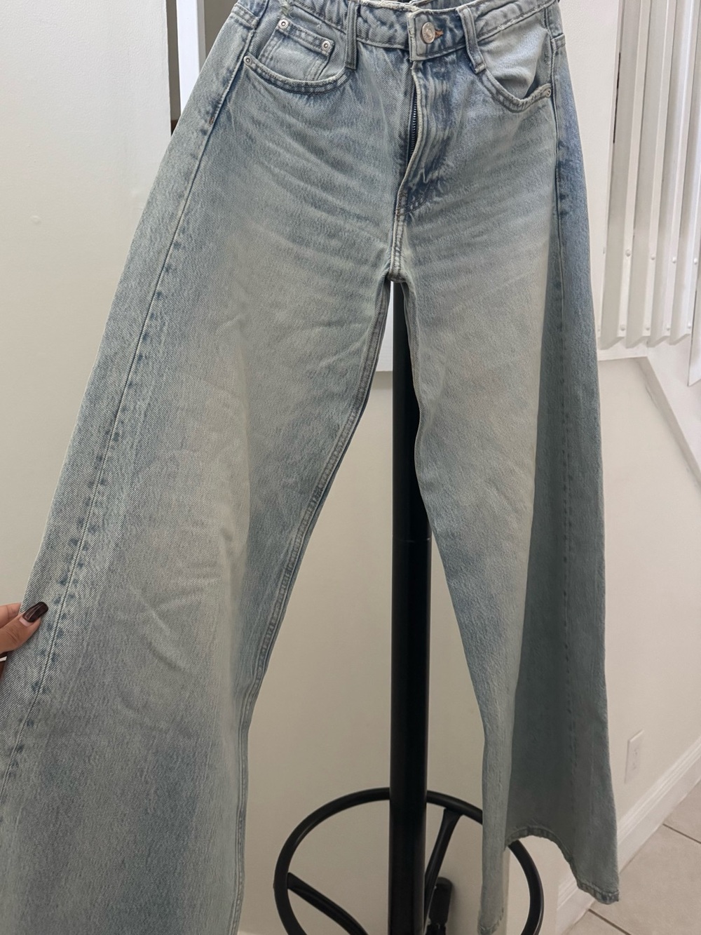 Zara Light Wash Wide Leg Flare Jeans